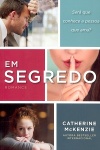 Em segredo
